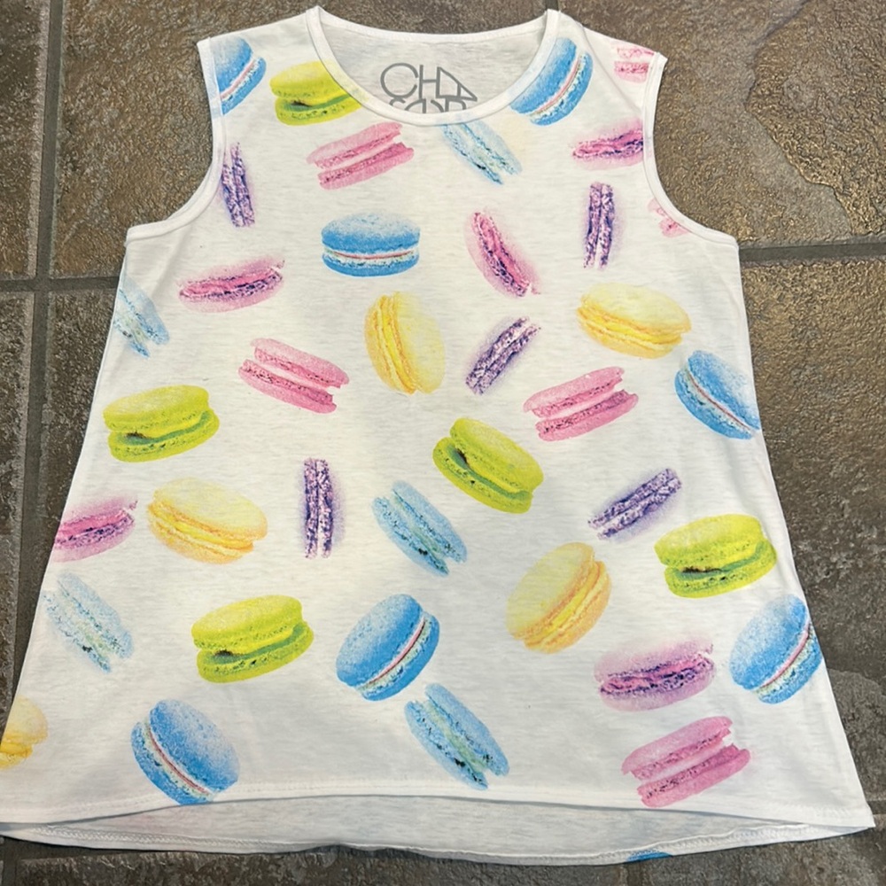 Girls like new chaser tank size 6!